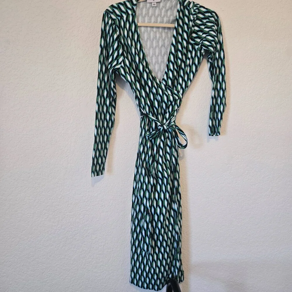 Diane Von Furstenberg for Target Geometric Original Wrap Dress - Large - Picture 4 of 6